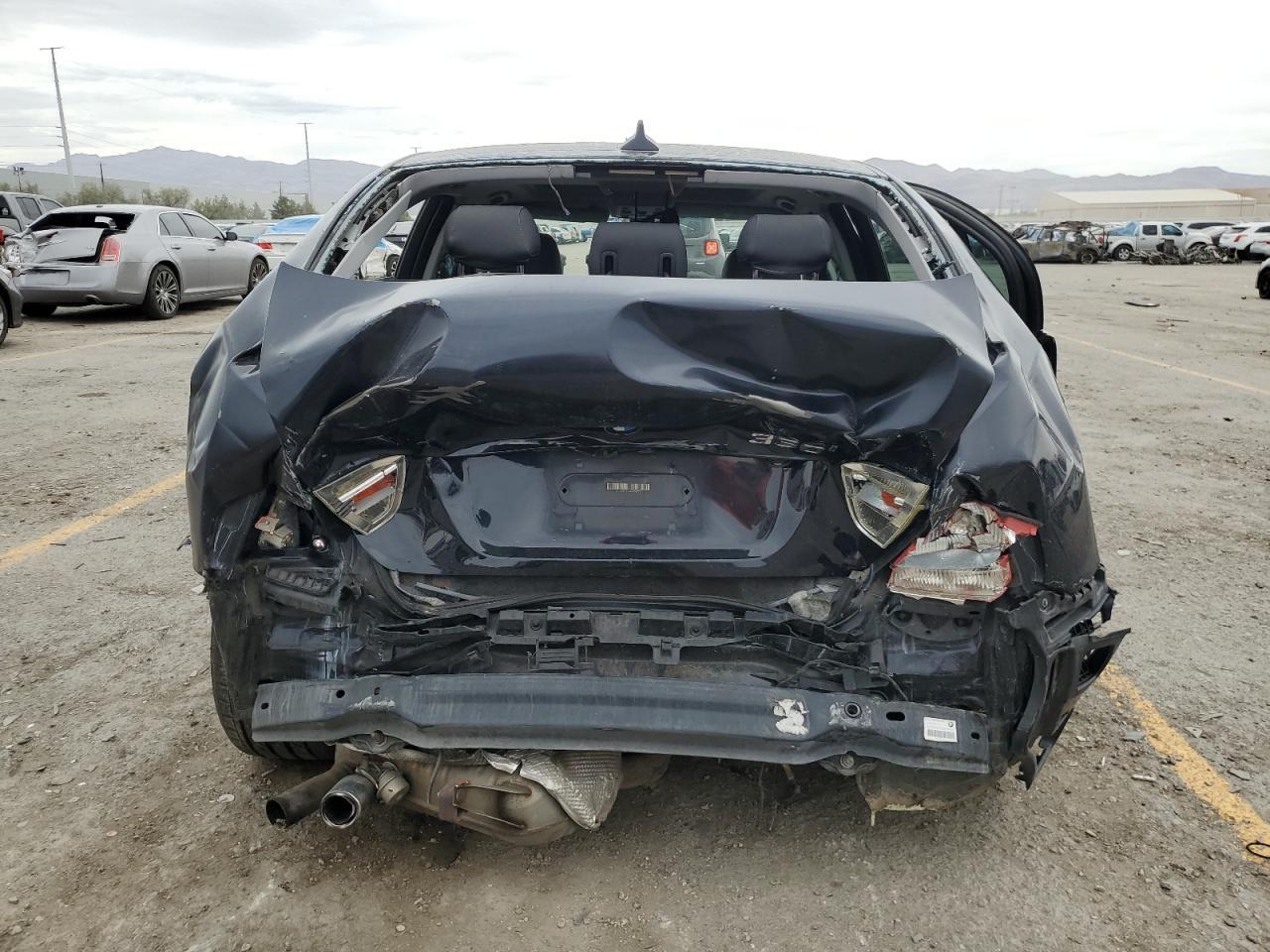 2006 BMW 330 I - Image 6