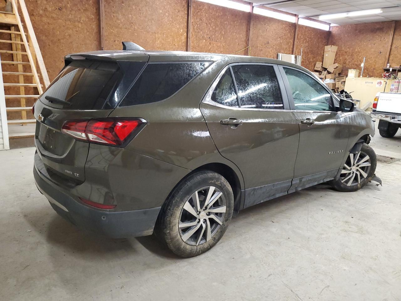 2023 Chevrolet Equinox Lt - Image 3