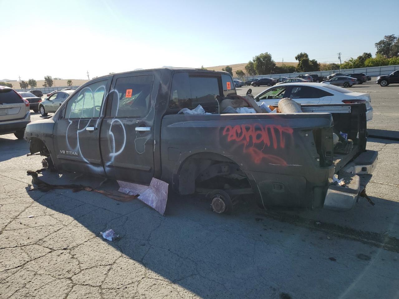 2008 Nissan Titan Xe - Фото 2