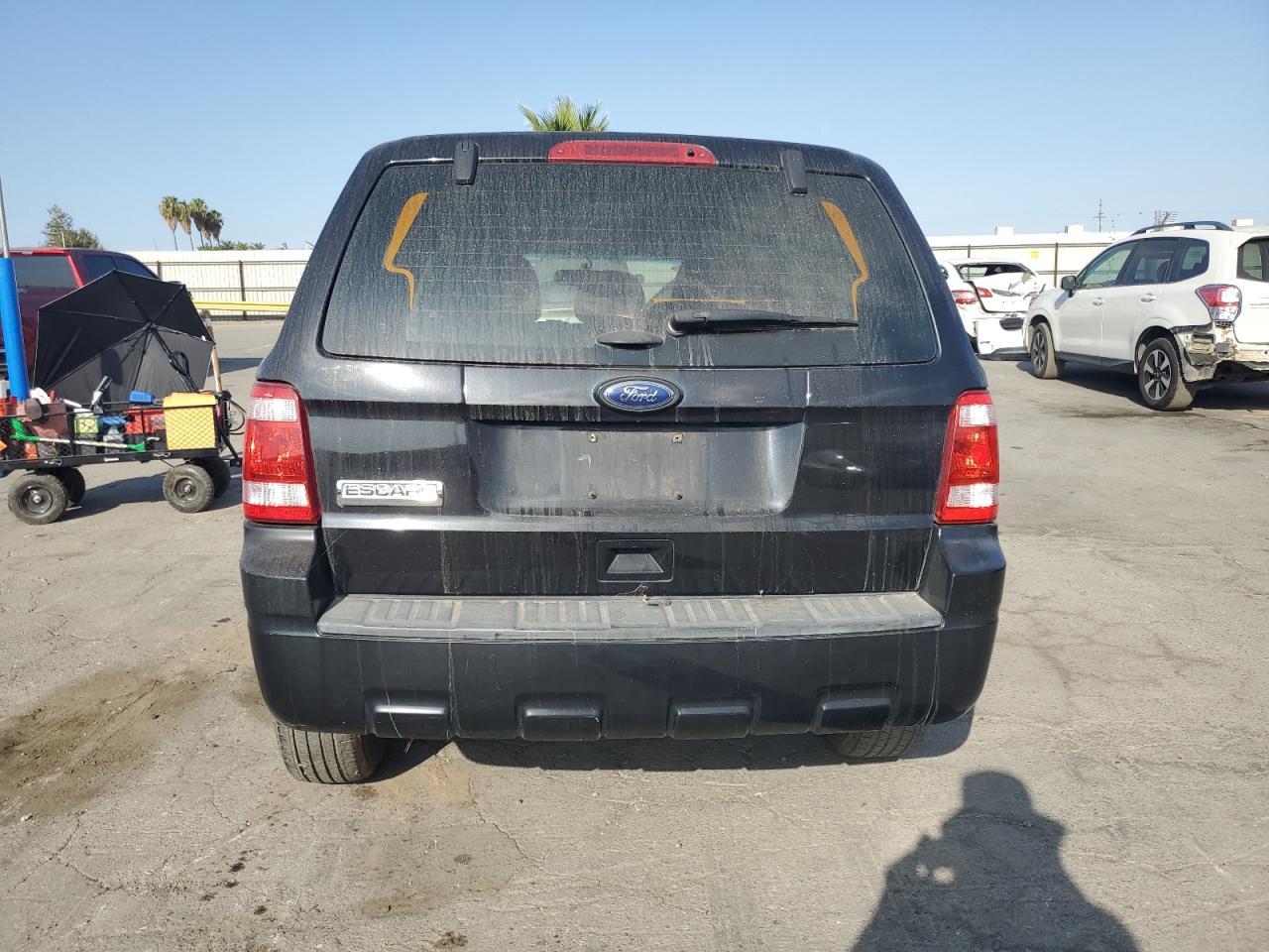 2011 Ford Escape Xls - Image 6