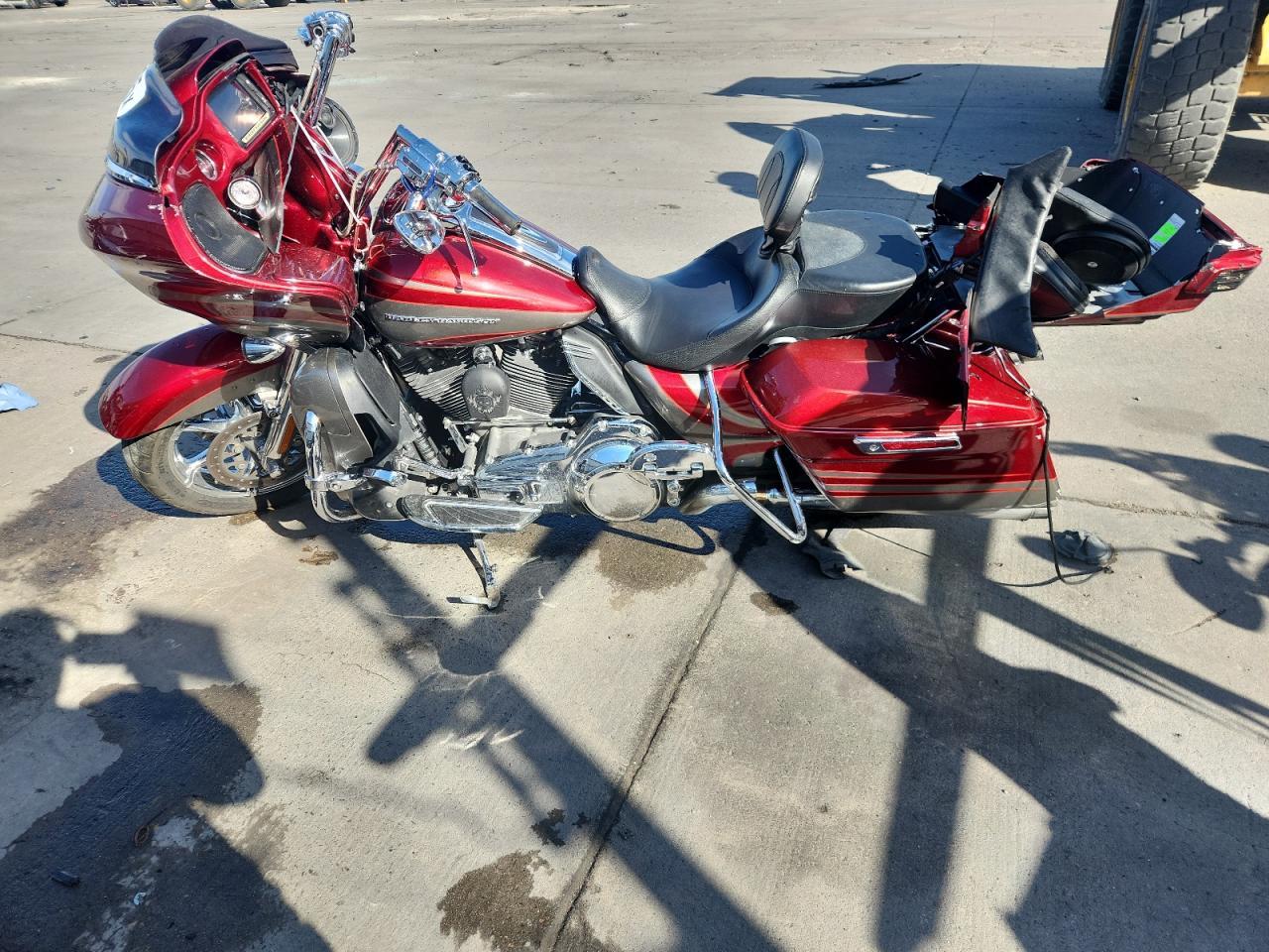 2016 Harley-Davidson Fltruse Cvo Road Glide - Image 3