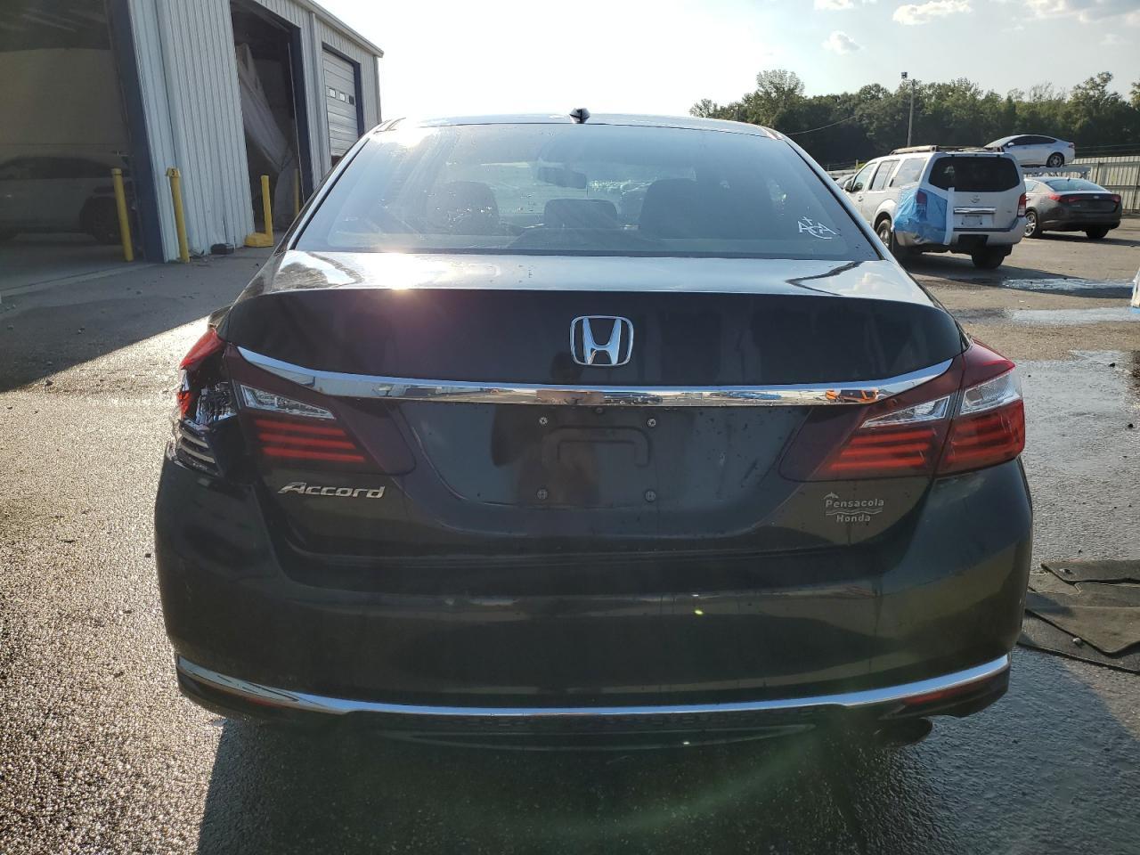 2017 Honda Accord Exl - Image 6
