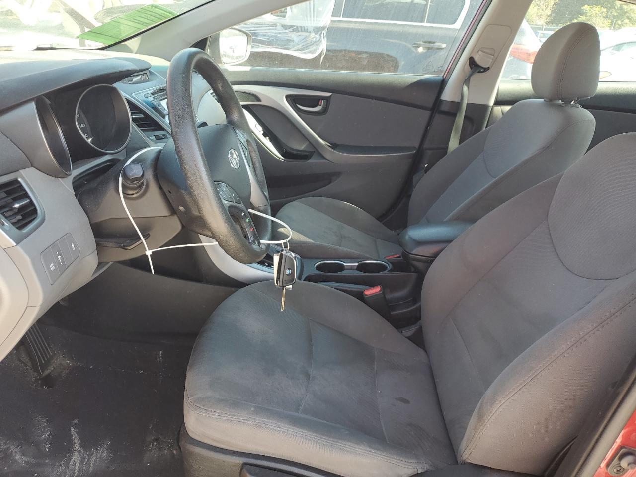 2016 Hyundai Elantra Se - Image 7