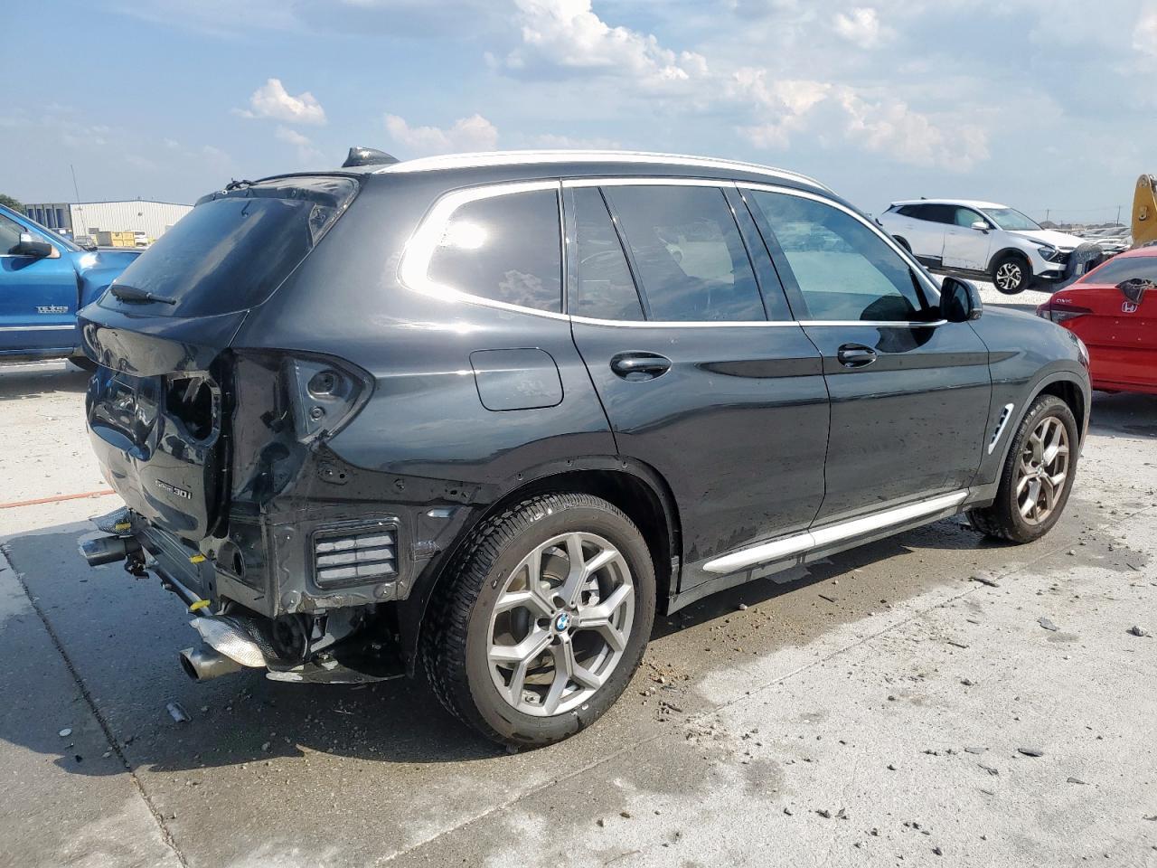 2021 BMW X3 Sdrive30I - Фото 3