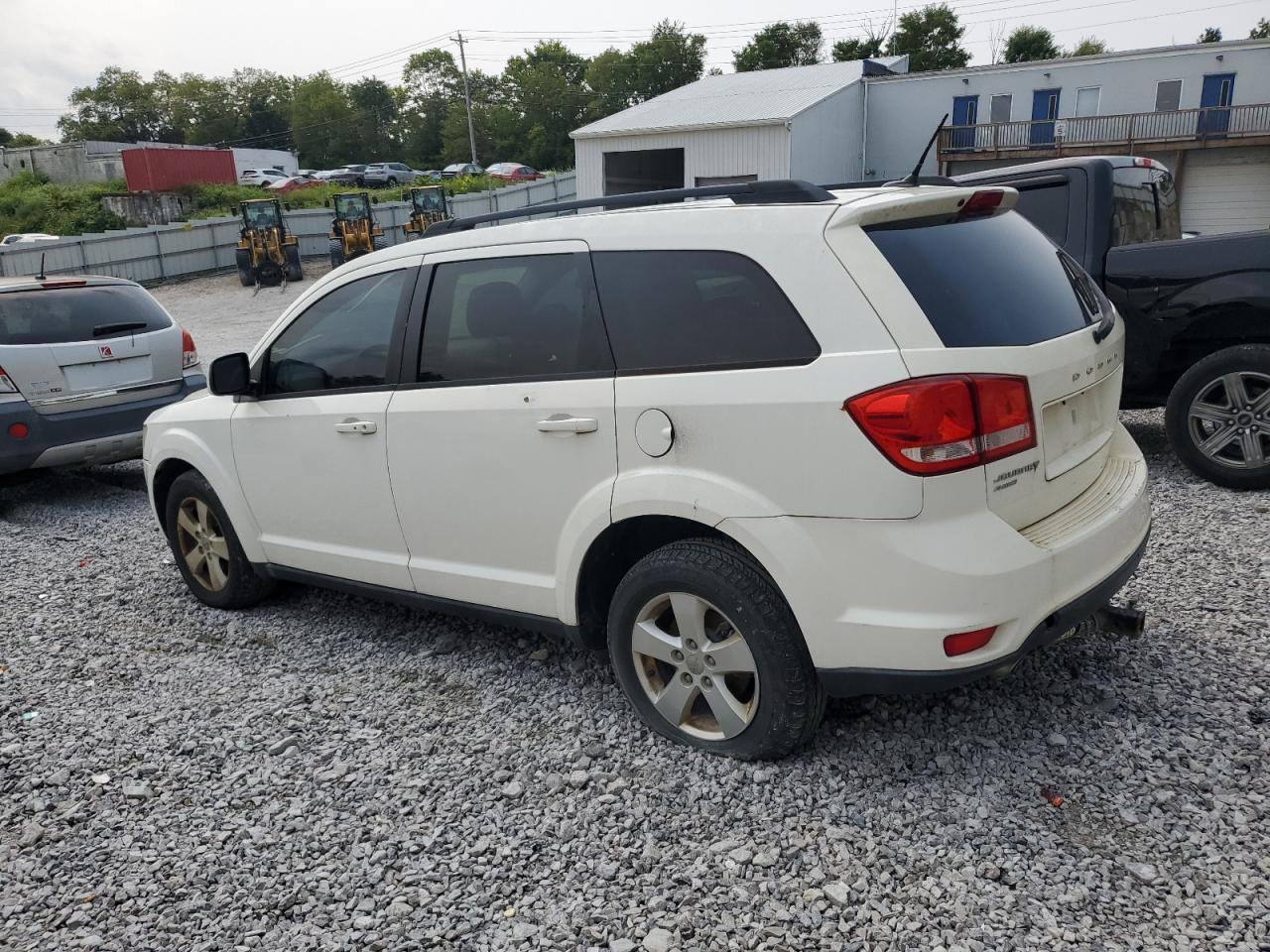 2011 Dodge Journey Mainstreet - Image 2