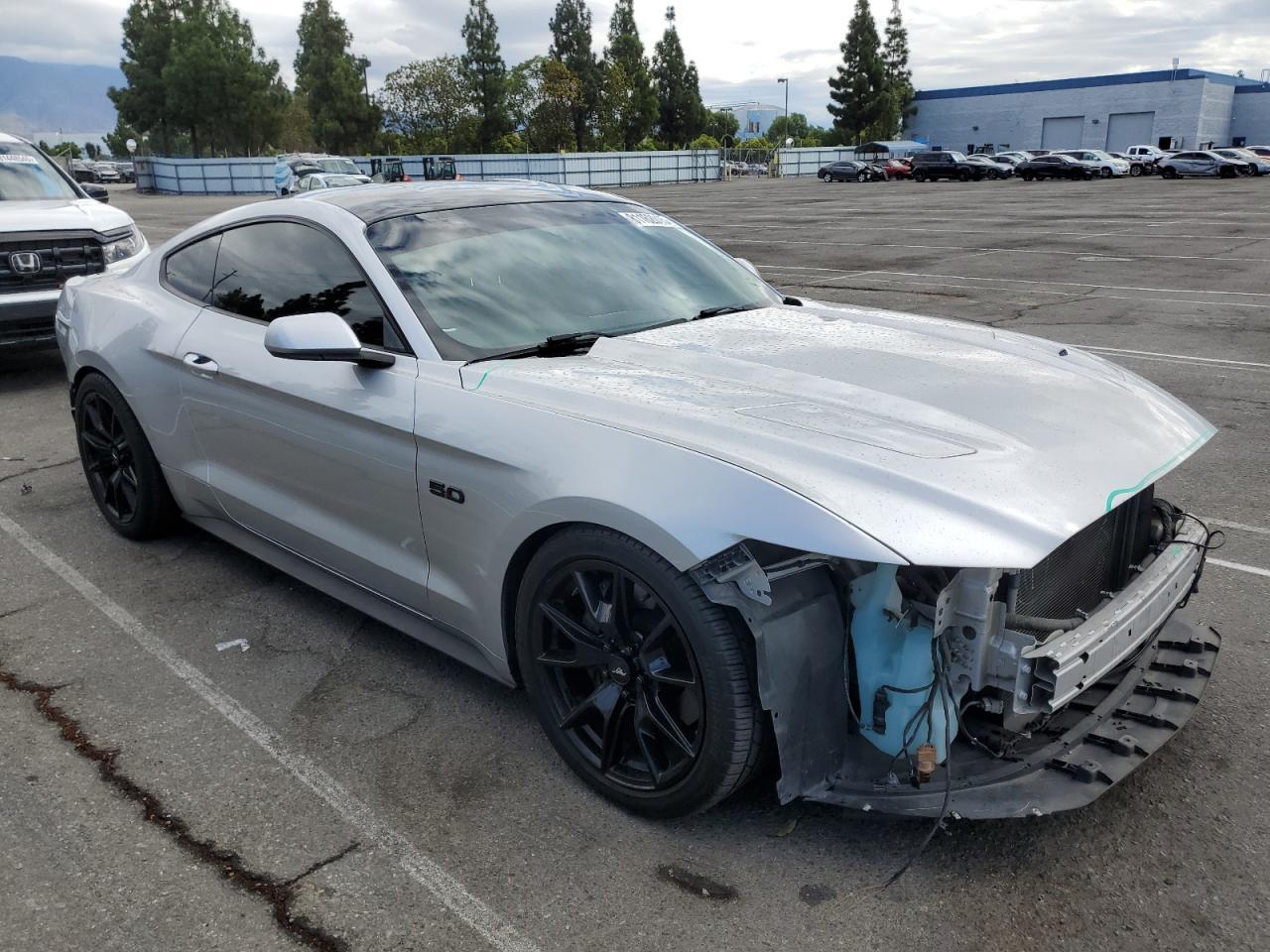 2017 Ford Mustang Gt - Фото 4