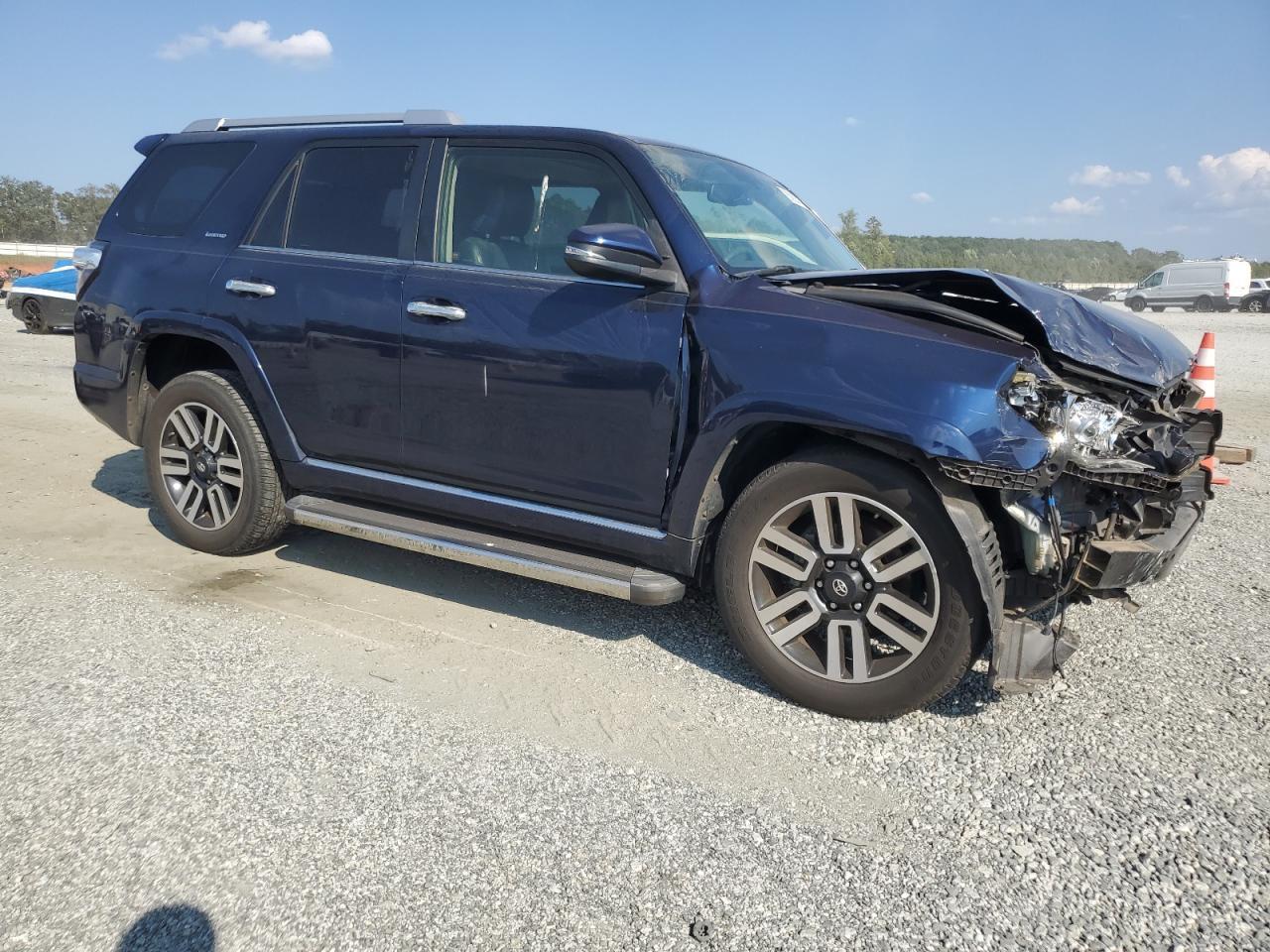 2016 Toyota 4Runner Sr5 - Image 4