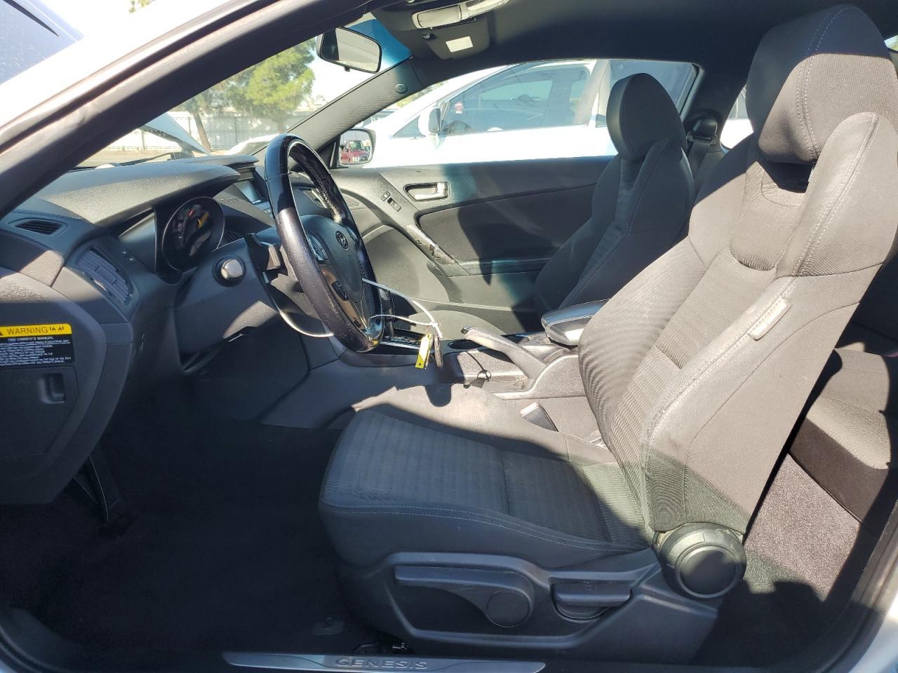 2013 Hyundai Genesis Coupe 2.0T - Image 7