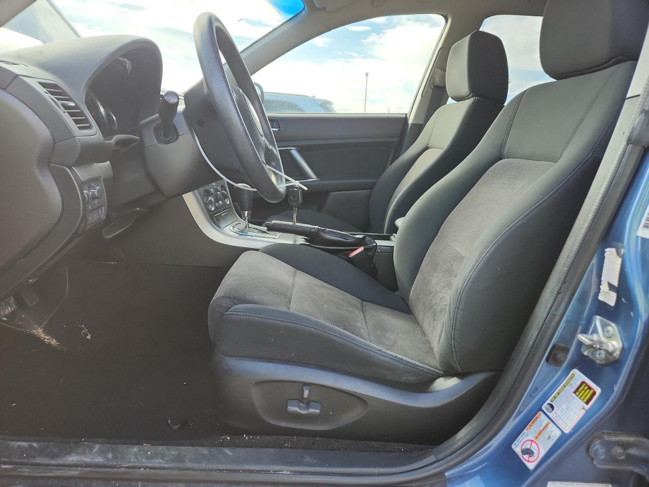 2009 Subaru Outback - Image 7