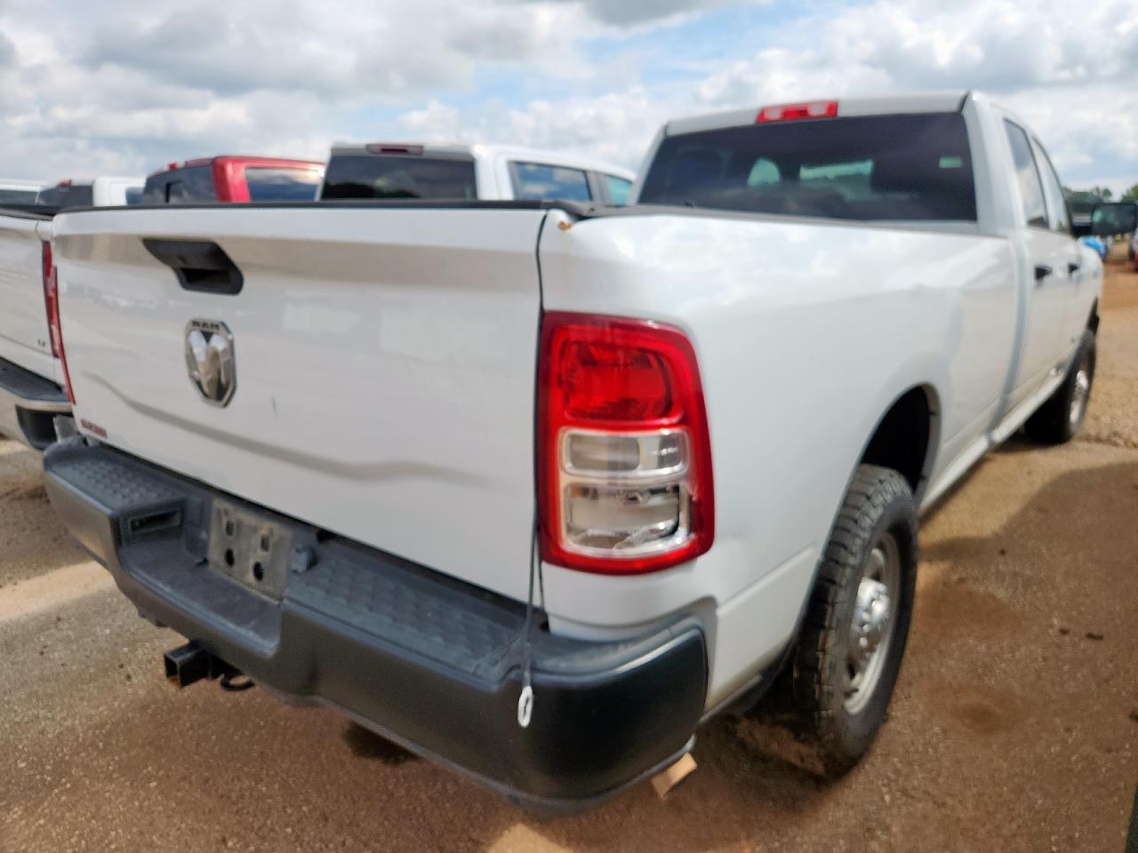 2022 Ram 2500 Tradesman - Image 3