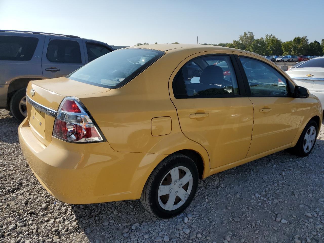 2009 Chevrolet Aveo Ls - Image 3