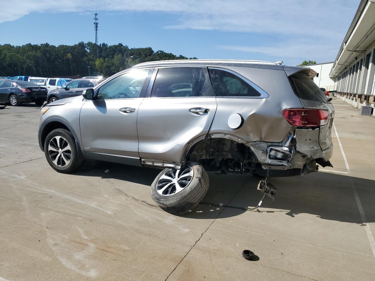 2017 Kia Sorento Ex - Фото 2