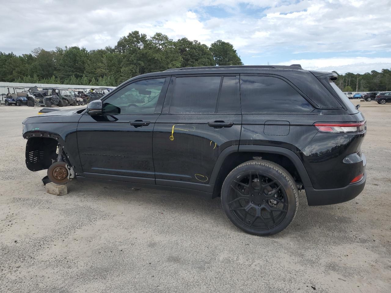 2023 Jeep Grand Cherokee Limited - Фото 2