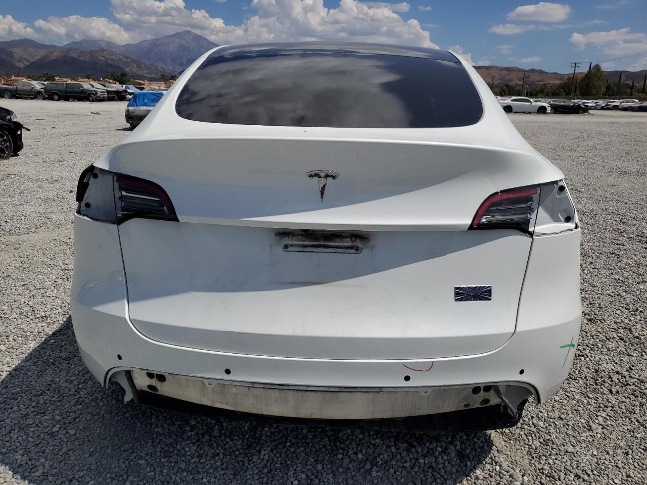 2021 Tesla Model Y - Image 6