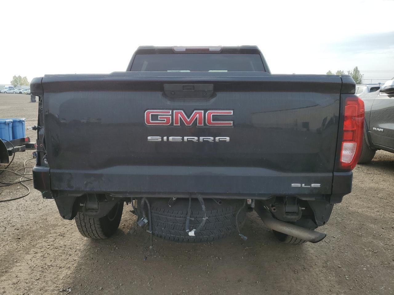 2020 GMC Sierra K1500 Sle - Image 6