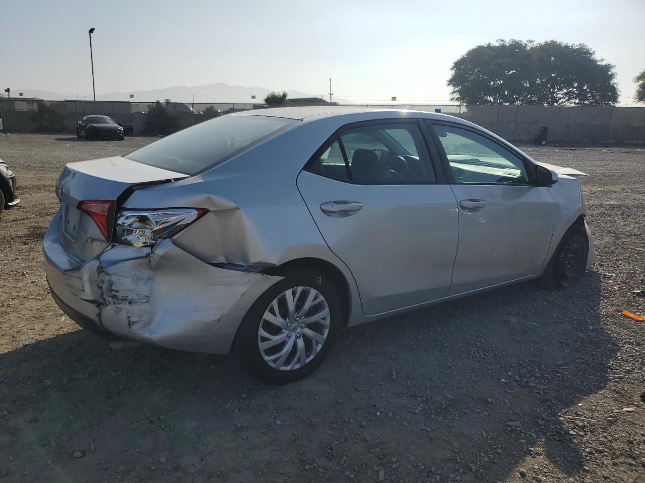 2018 Toyota Corolla L - Фото 3