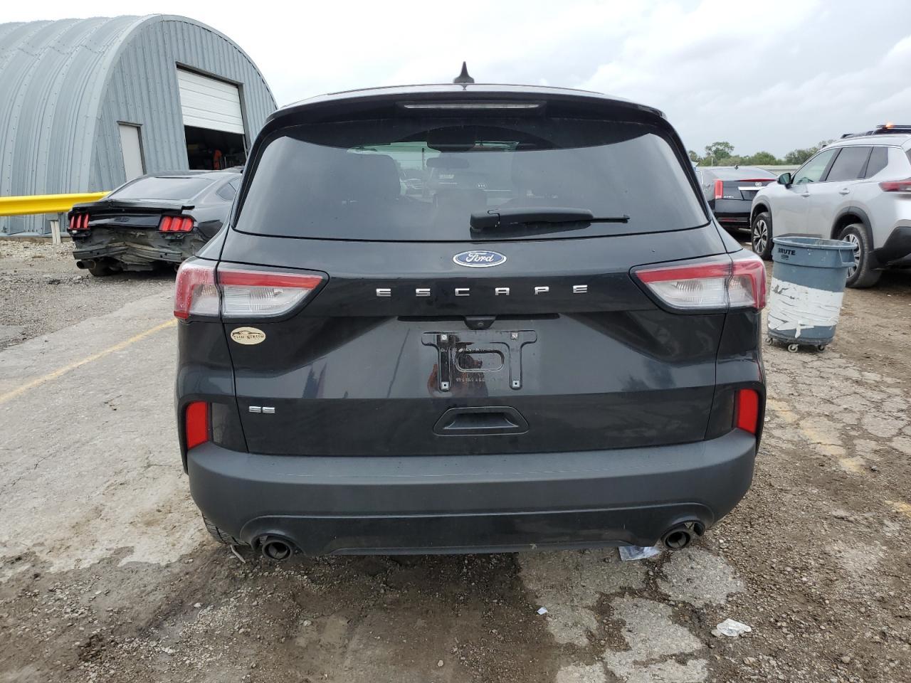 2021 Ford Escape Se - Фото 6