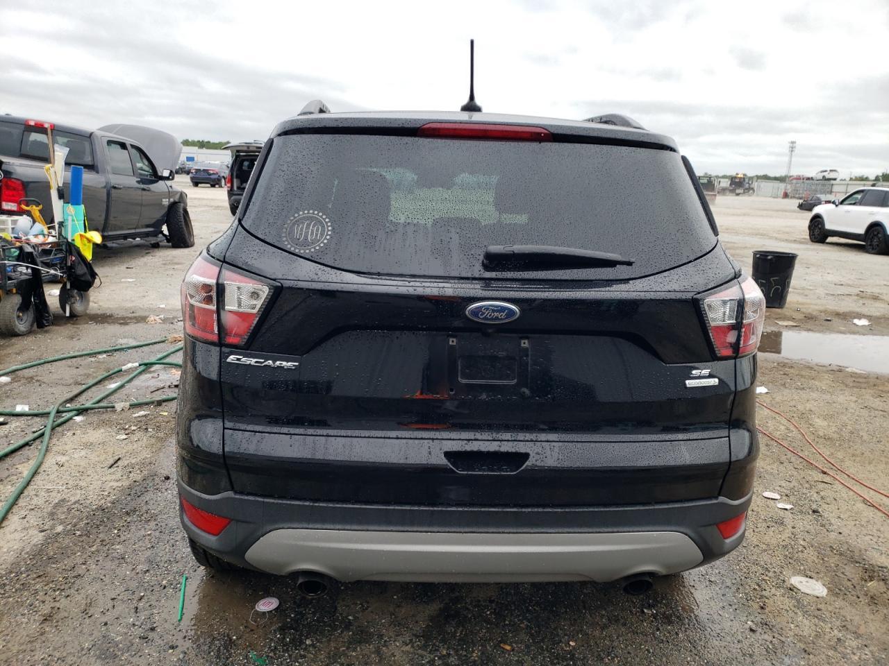 2018 Ford Escape Se - Фото 6