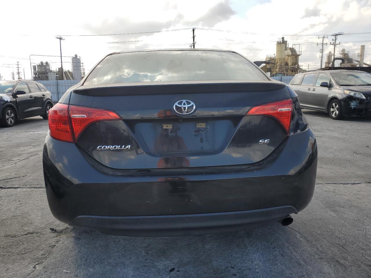 2017 Toyota Corolla L - Фото 6