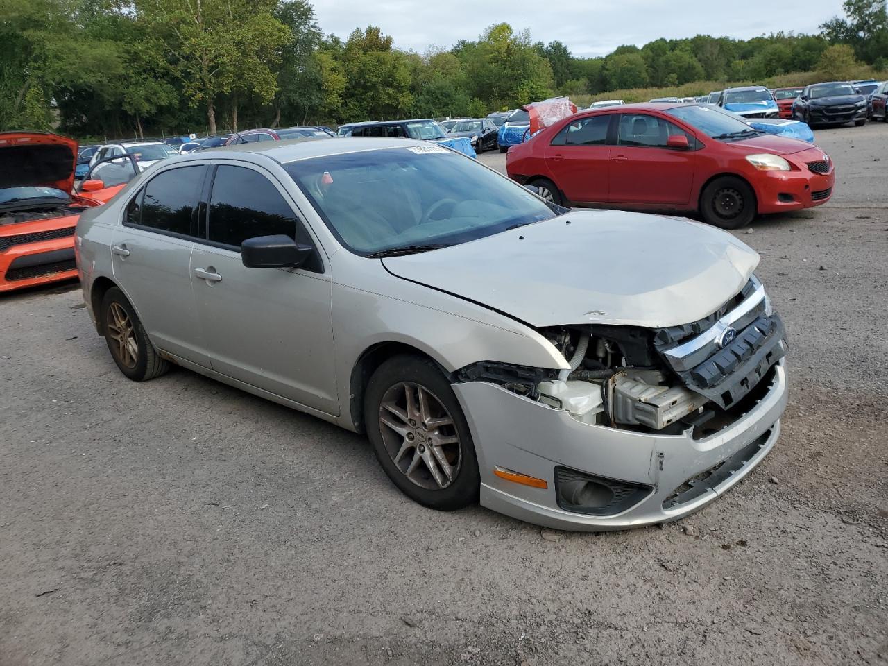 2010 Ford Fusion S - Фото 4