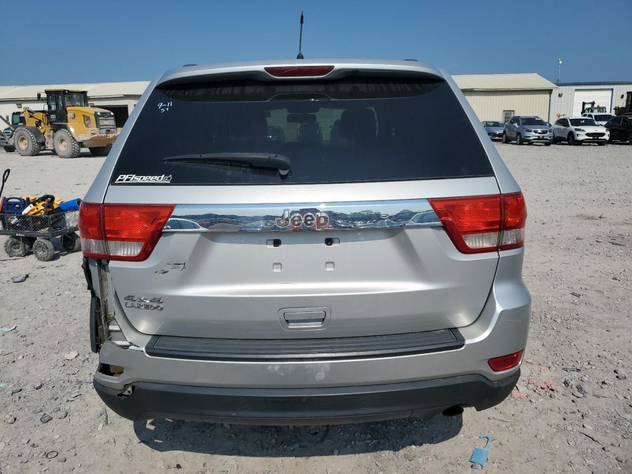 2013 Jeep Grand Cherokee Laredo - Фото 6