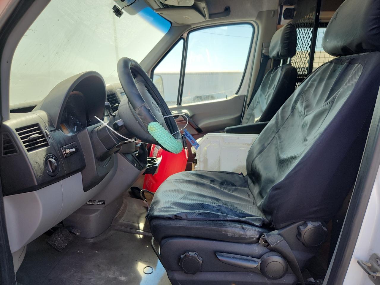 2011 Mercedes-Benz Sprinter 2500 - Фото 7