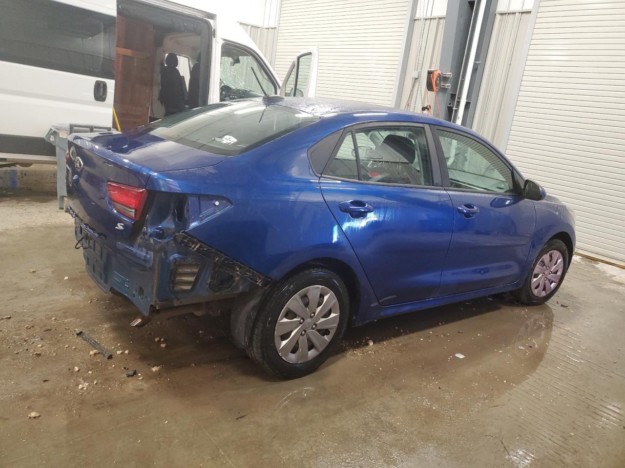 2019 Kia Rio S - Фото 3