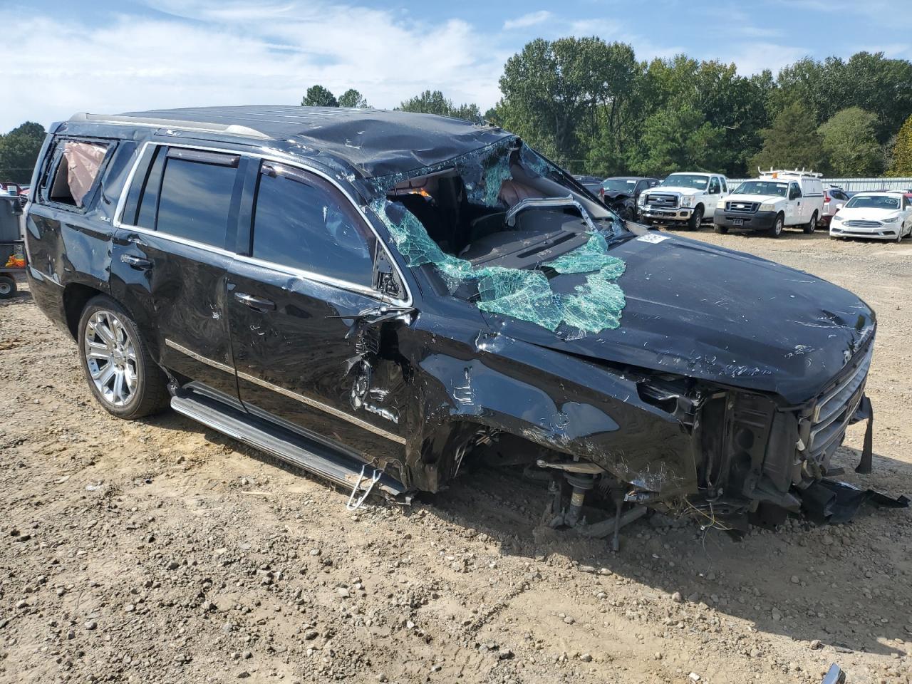 2016 GMC Yukon Sle - Image 4