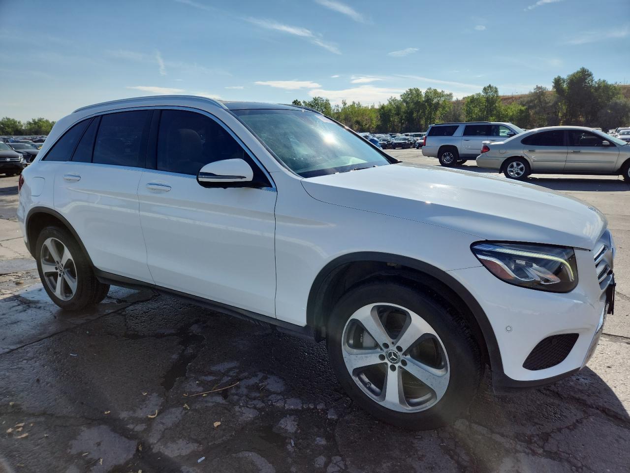 2017 Mercedes-Benz Glc 300 4Matic - Фото 4