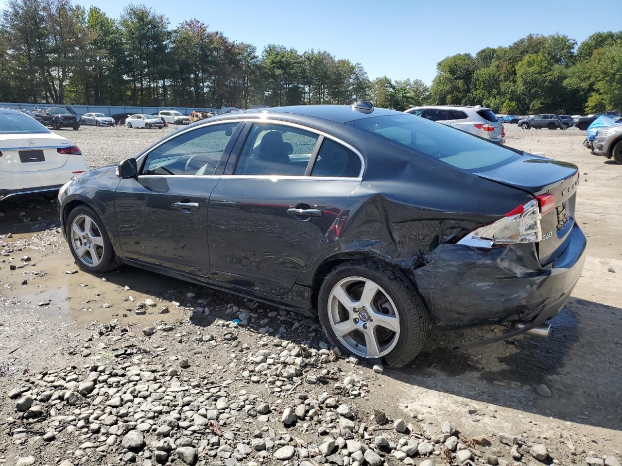 2013 Volvo S60 T5 - Image 2