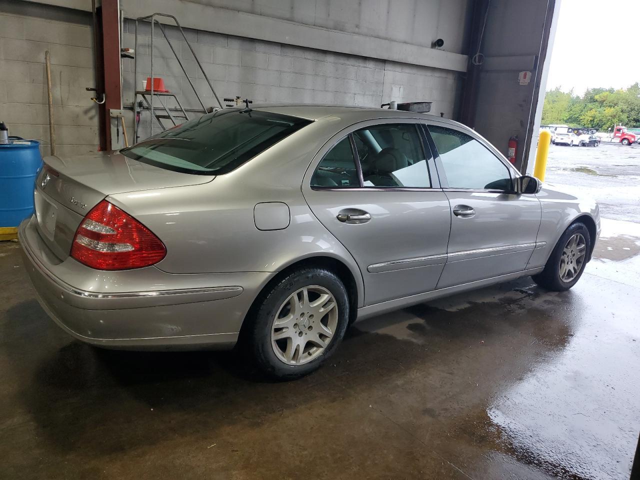 2004 Mercedes-Benz E 320 4Matic - Фото 3