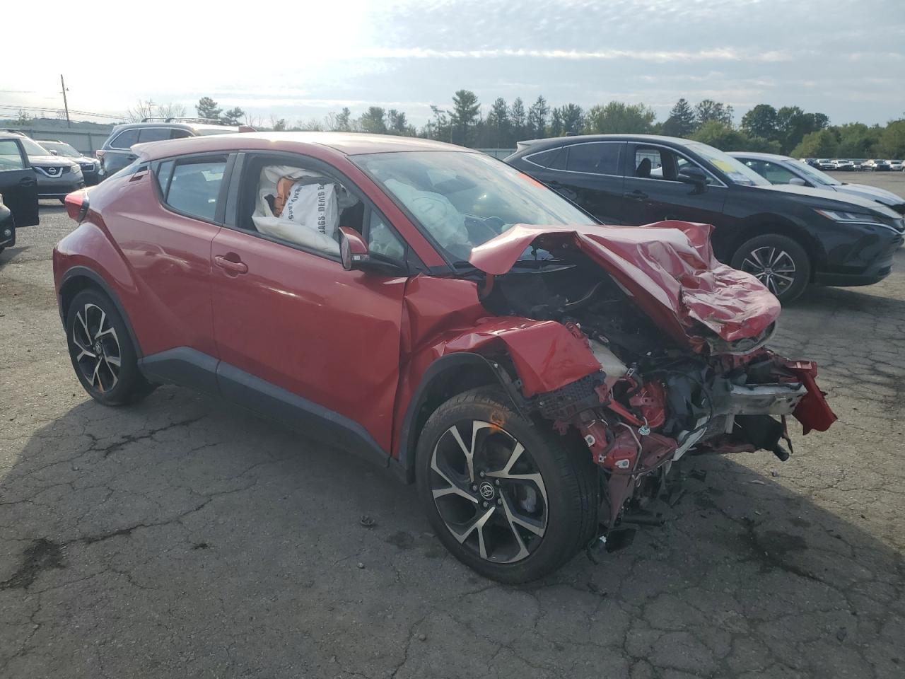 2021 Toyota C-Hr Xle - Image 4
