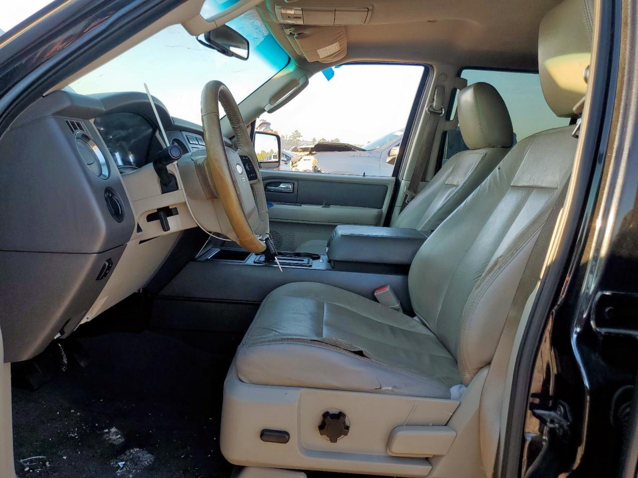 2010 Ford Expedition Xlt - Фото 7