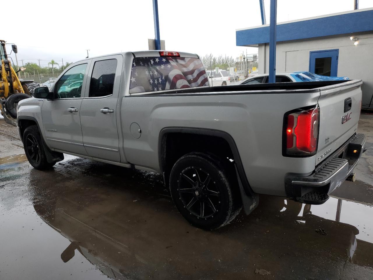 2016 GMC Sierra K1500 Slt - Image 2