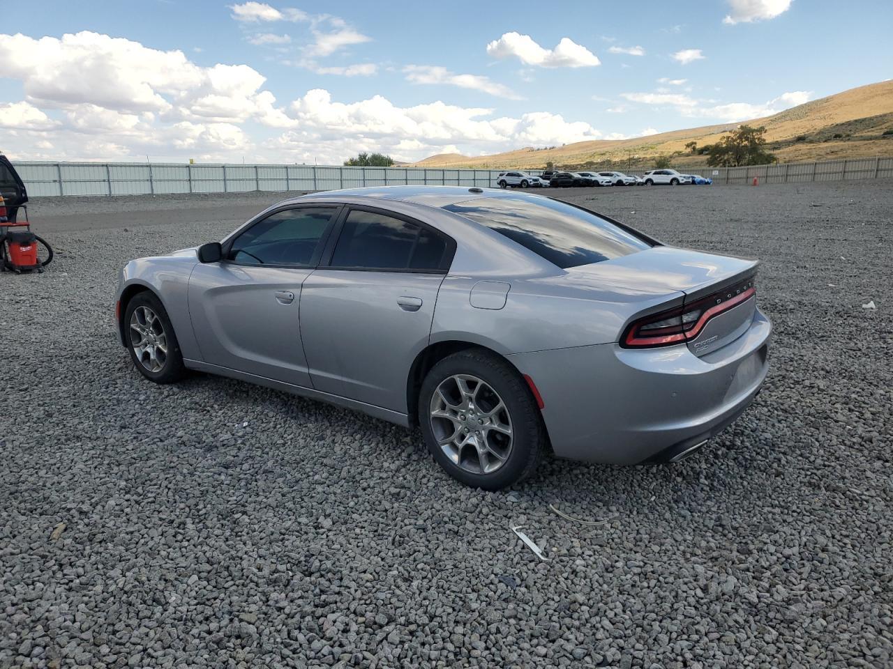 2016 Dodge Charger Se - Фото 2