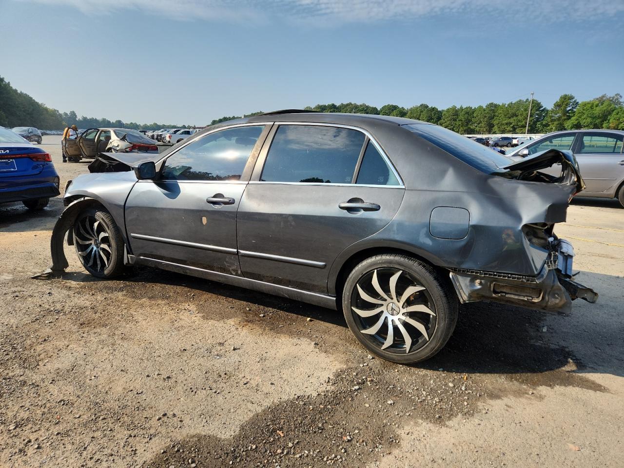 2005 Honda Accord Ex - Image 2