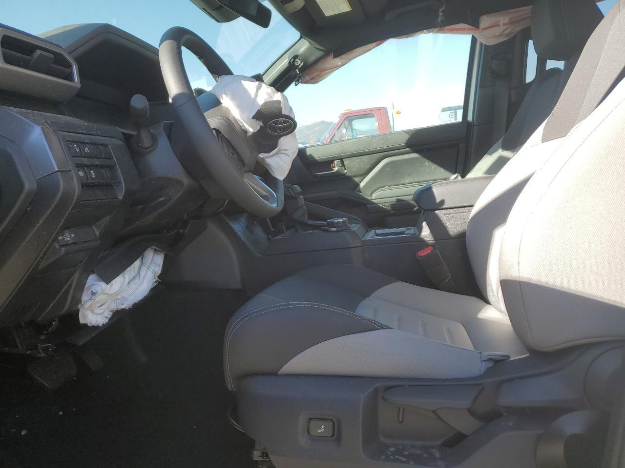 2025 Toyota Tacoma Double Cab - Фото 7