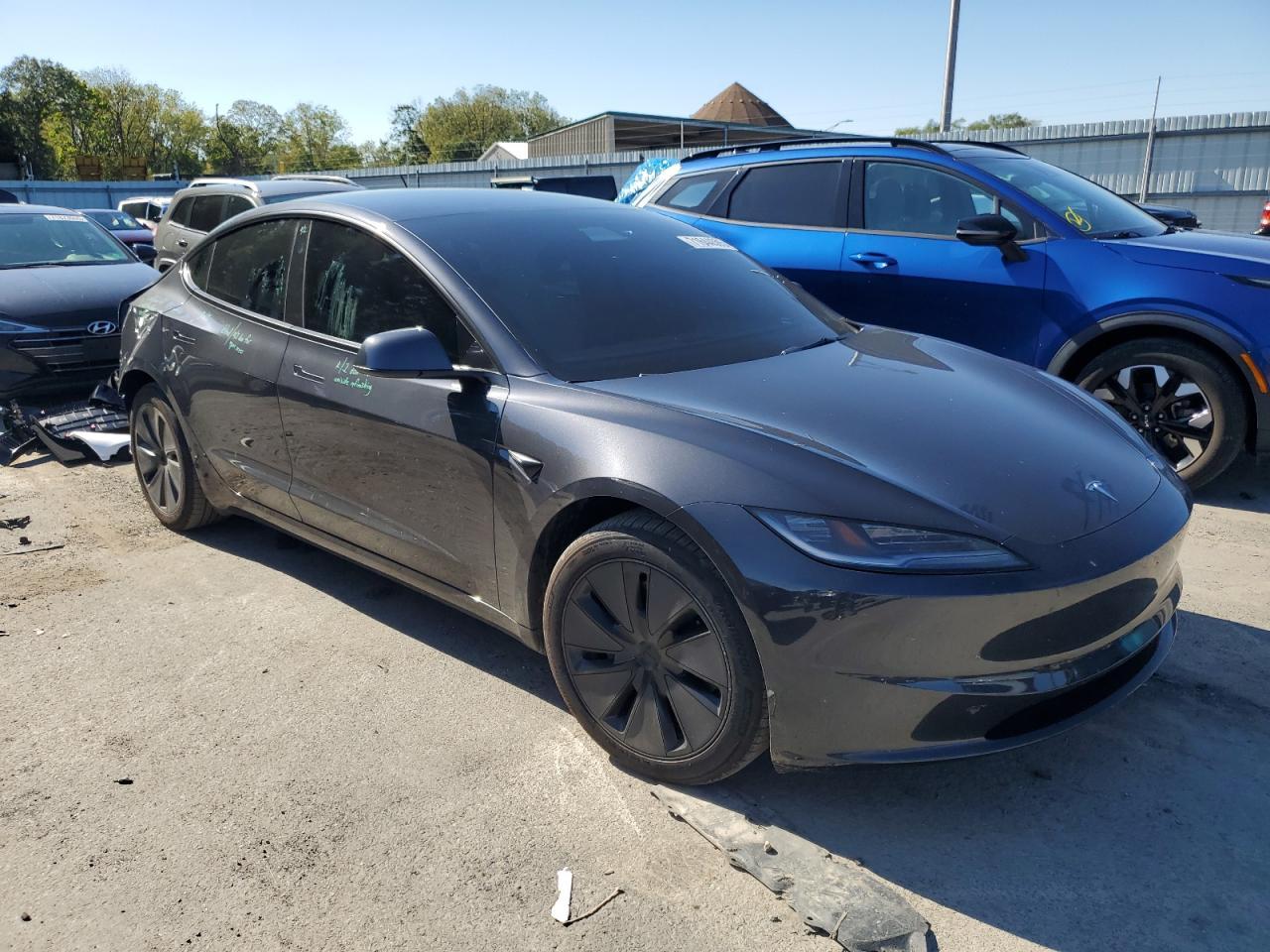2025 Tesla Model 3 - Image 4