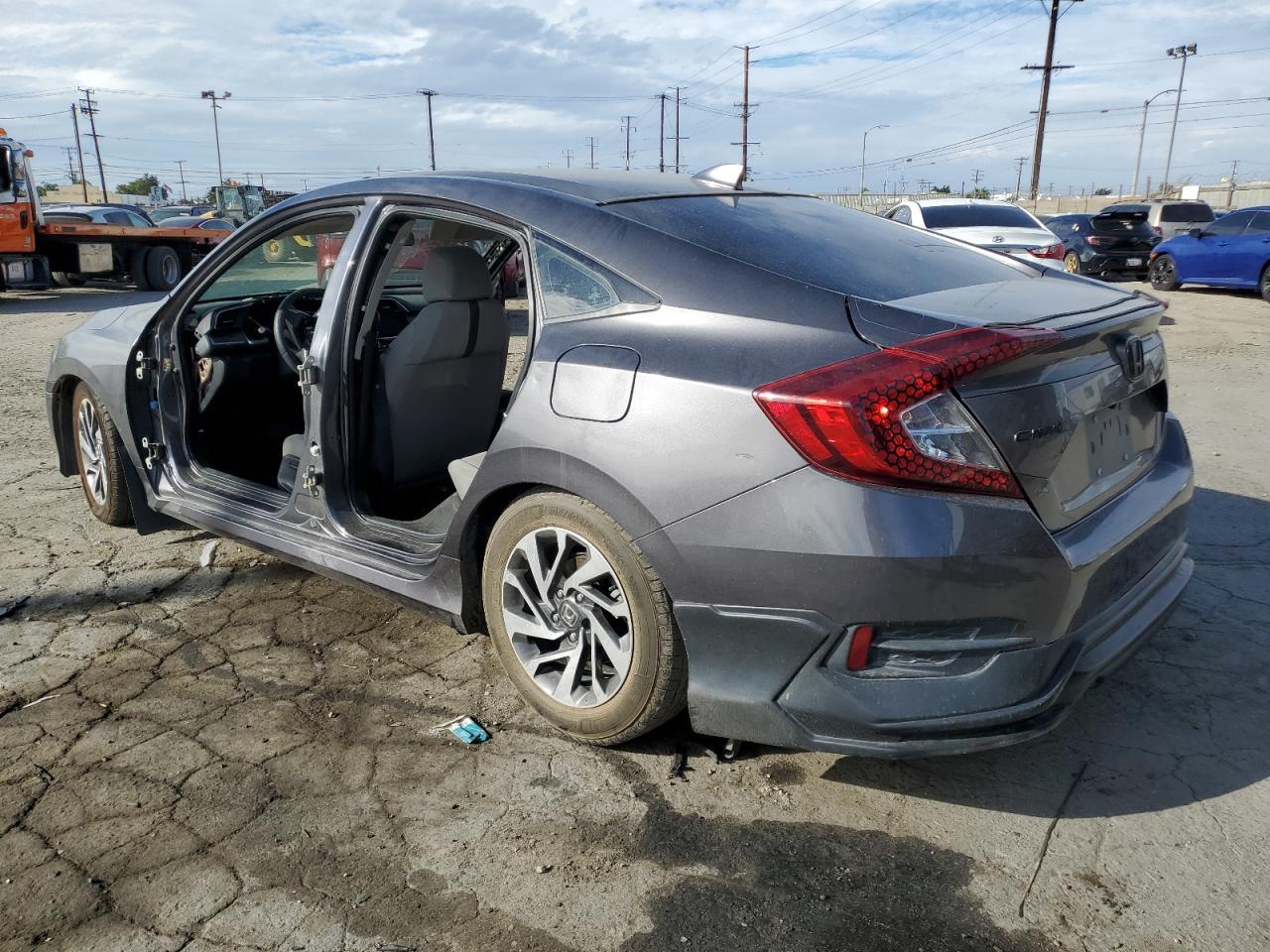 2017 Honda Civic Ex - Image 2