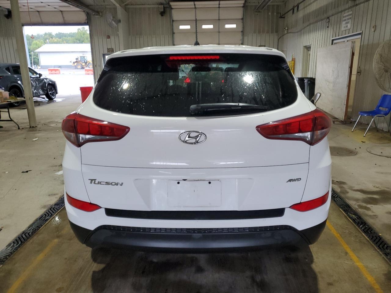2018 Hyundai Tucson Se - Image 6