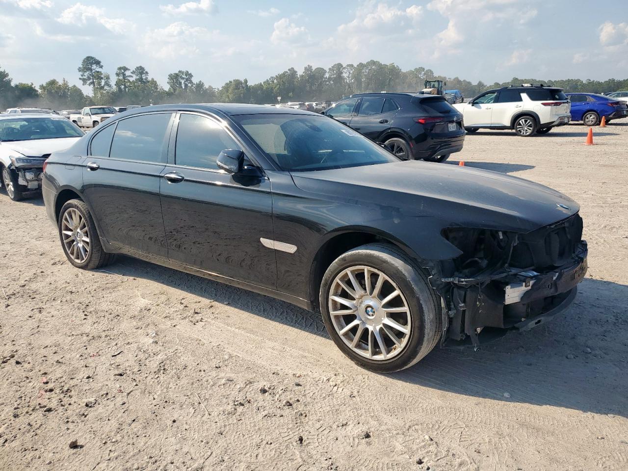 2013 BMW 740 Li - Image 4