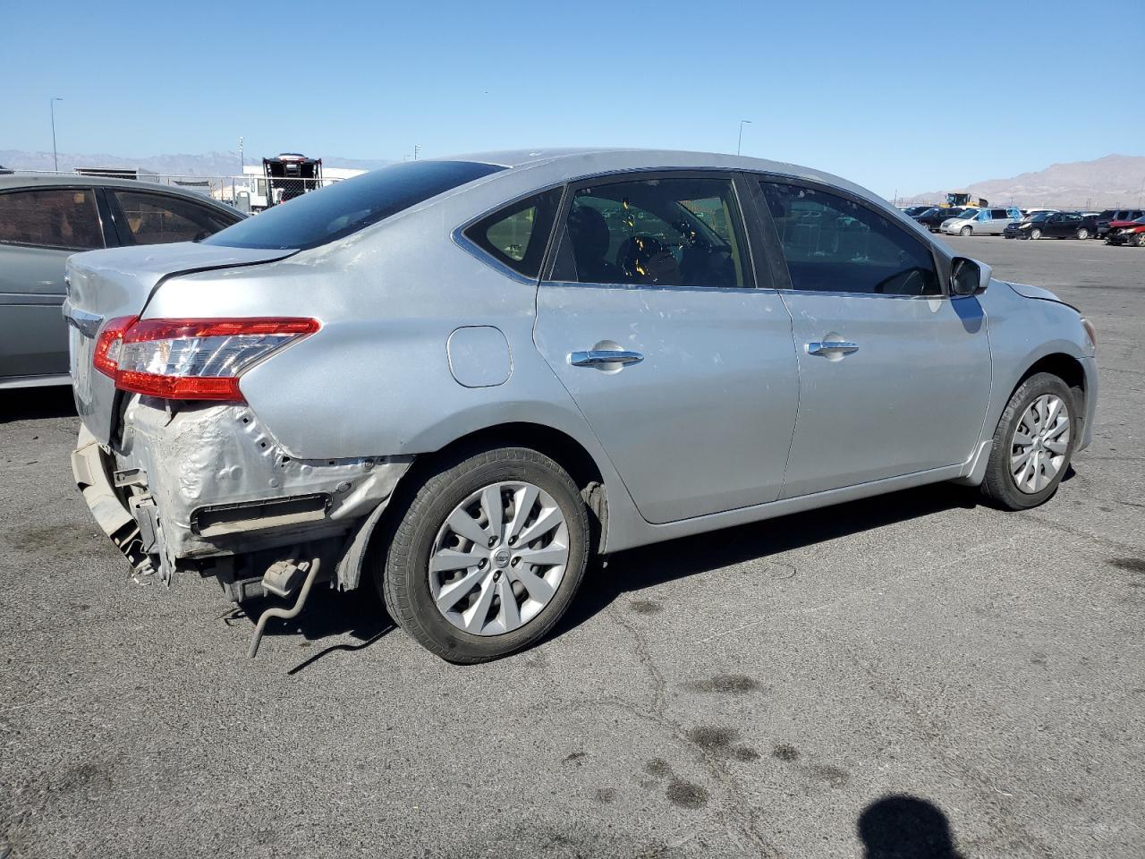 2014 Nissan Sentra S - Фото 3