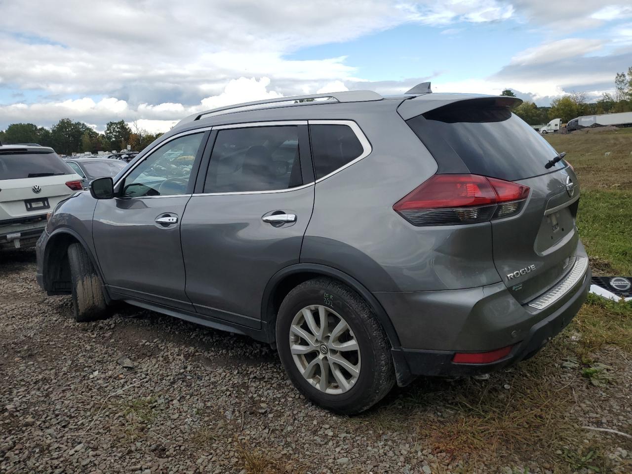 2019 Nissan Rogue S - Image 2