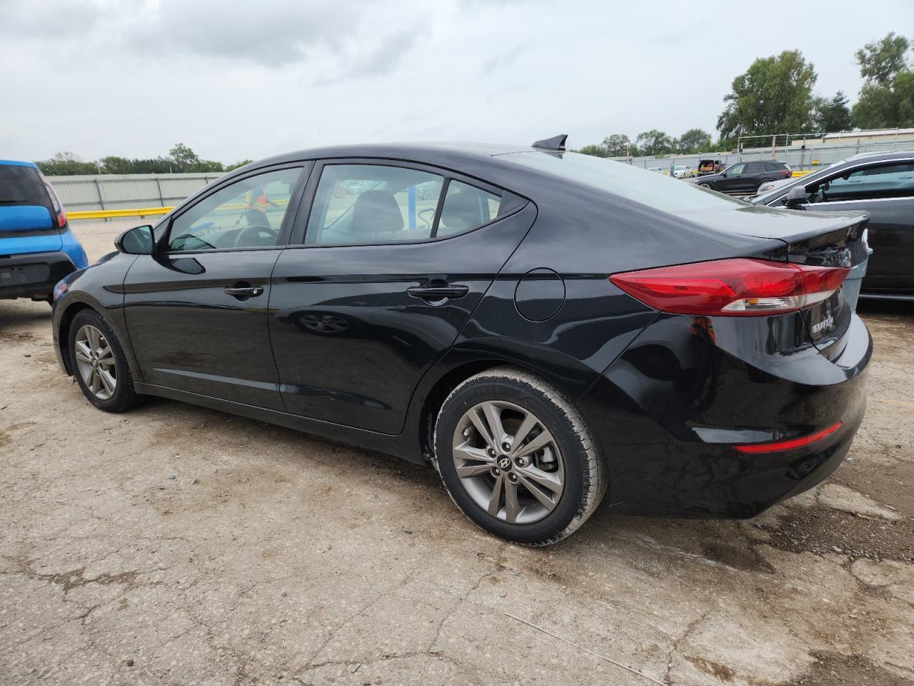 2018 Hyundai Elantra Sel - Фото 2