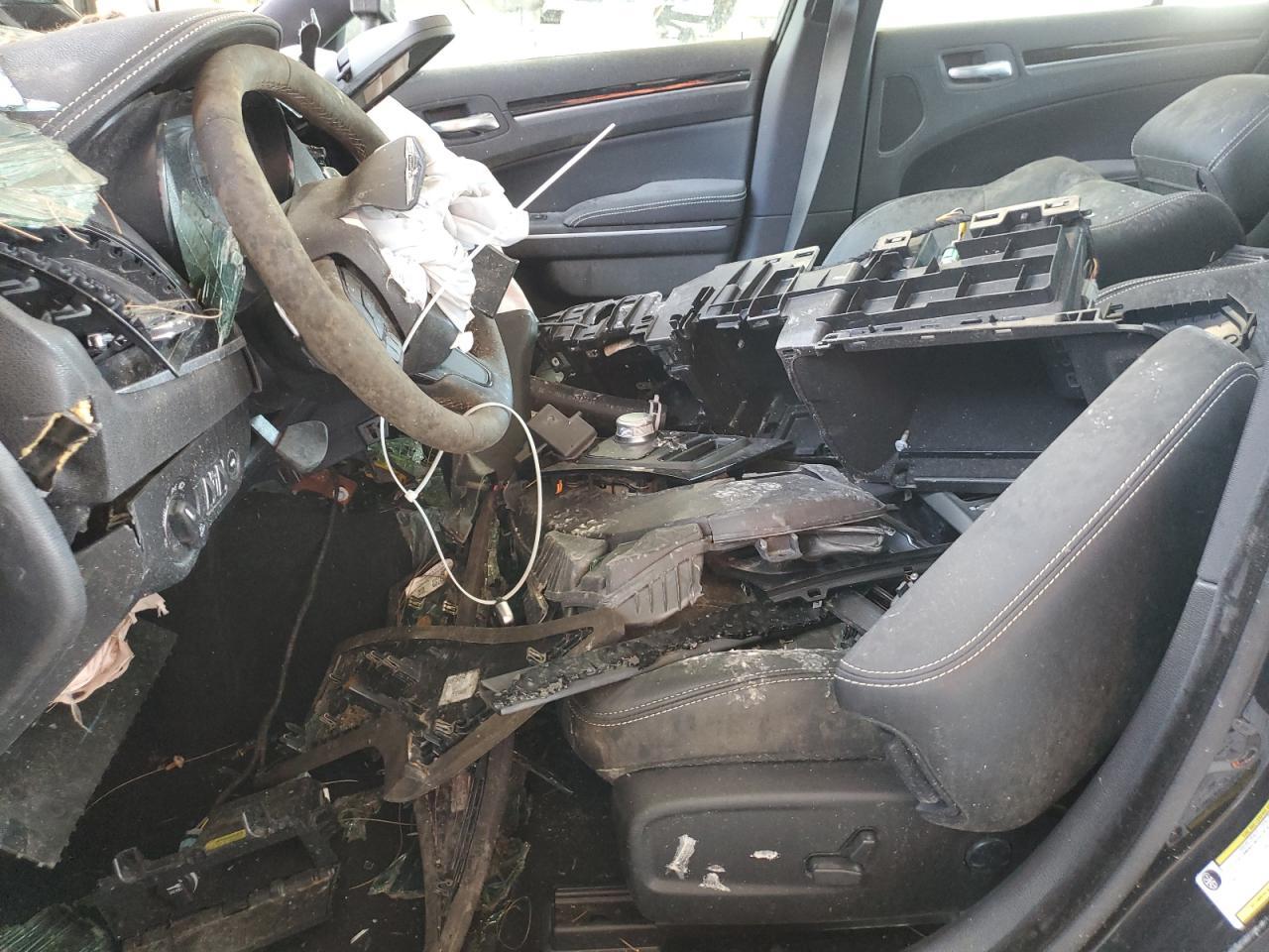 2023 Chrysler 300 S - Image 7