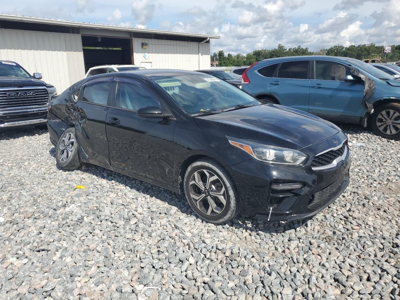 2021 Kia Forte Fe - Фото 4