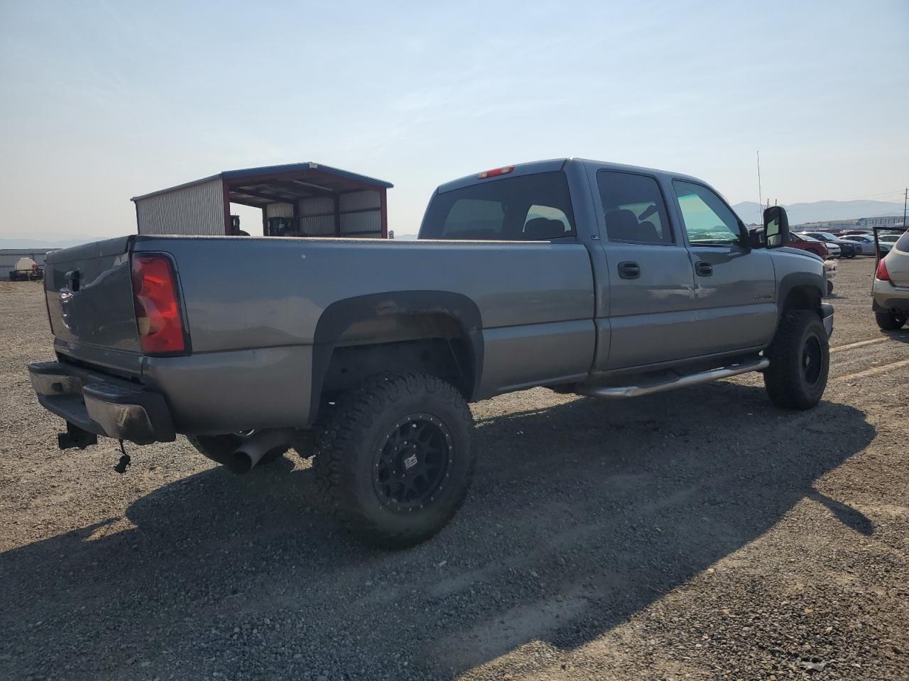 2006 Chevrolet Silverado K3500 - Image 3