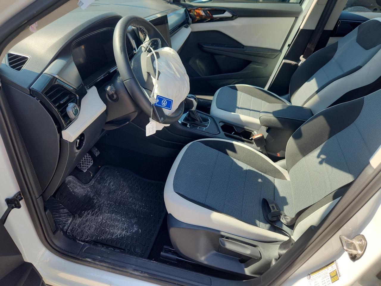 2025 Volkswagen Taos S - Фото 7