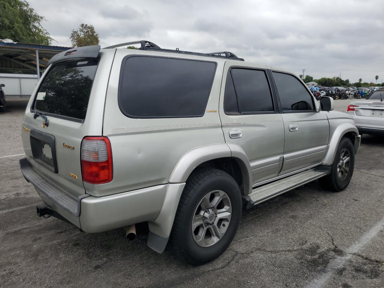 2000 Toyota 4Runner Limited - Image 3