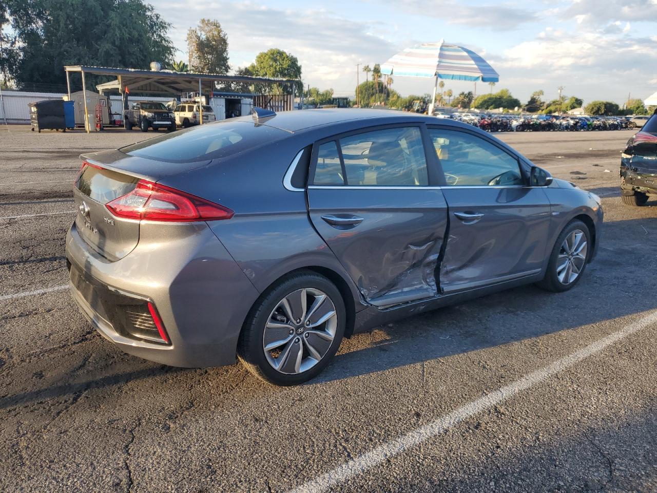 2019 Hyundai Ioniq Limited - Фото 3